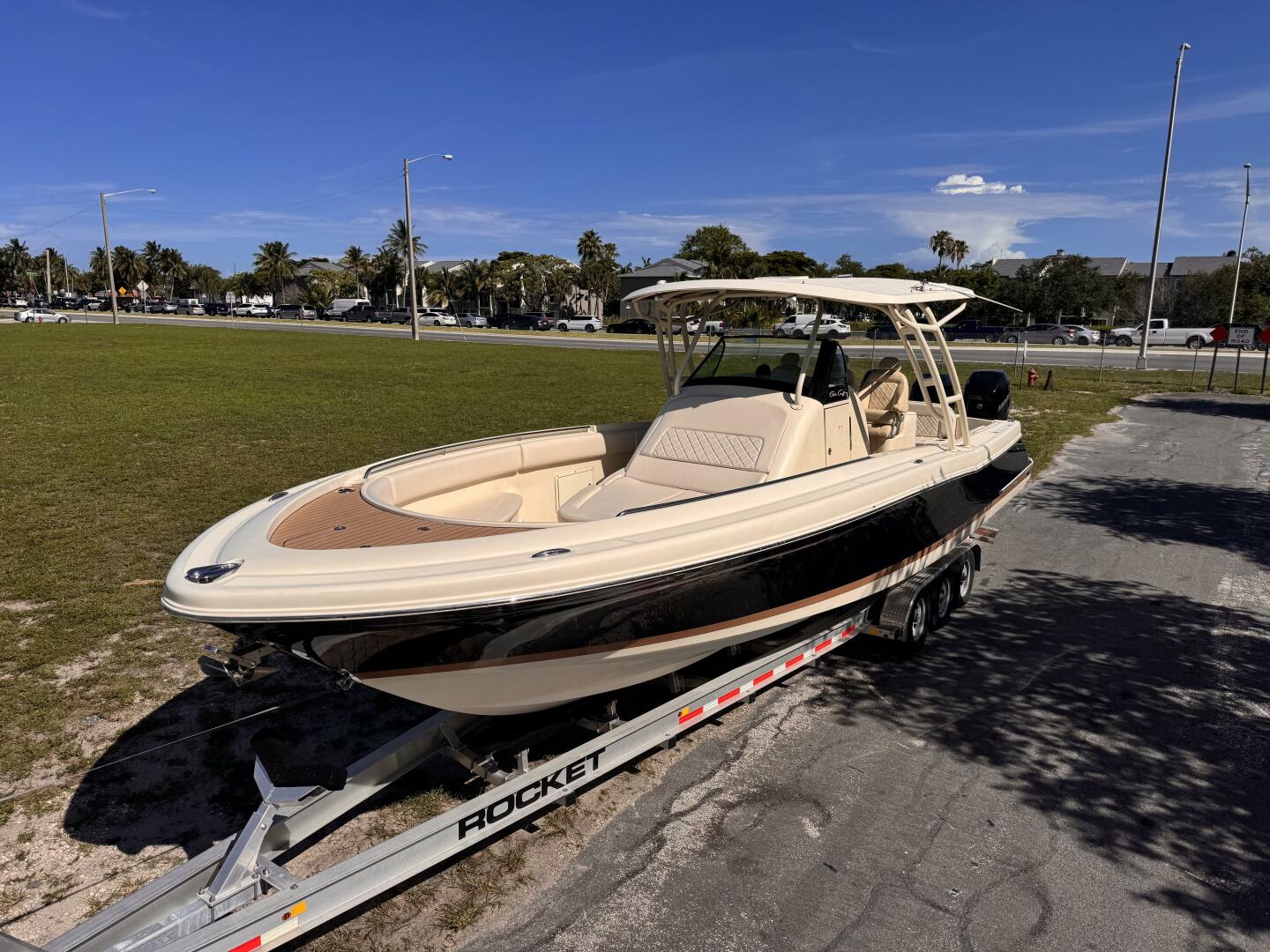 34ft Chris Craft Yacht For Sale