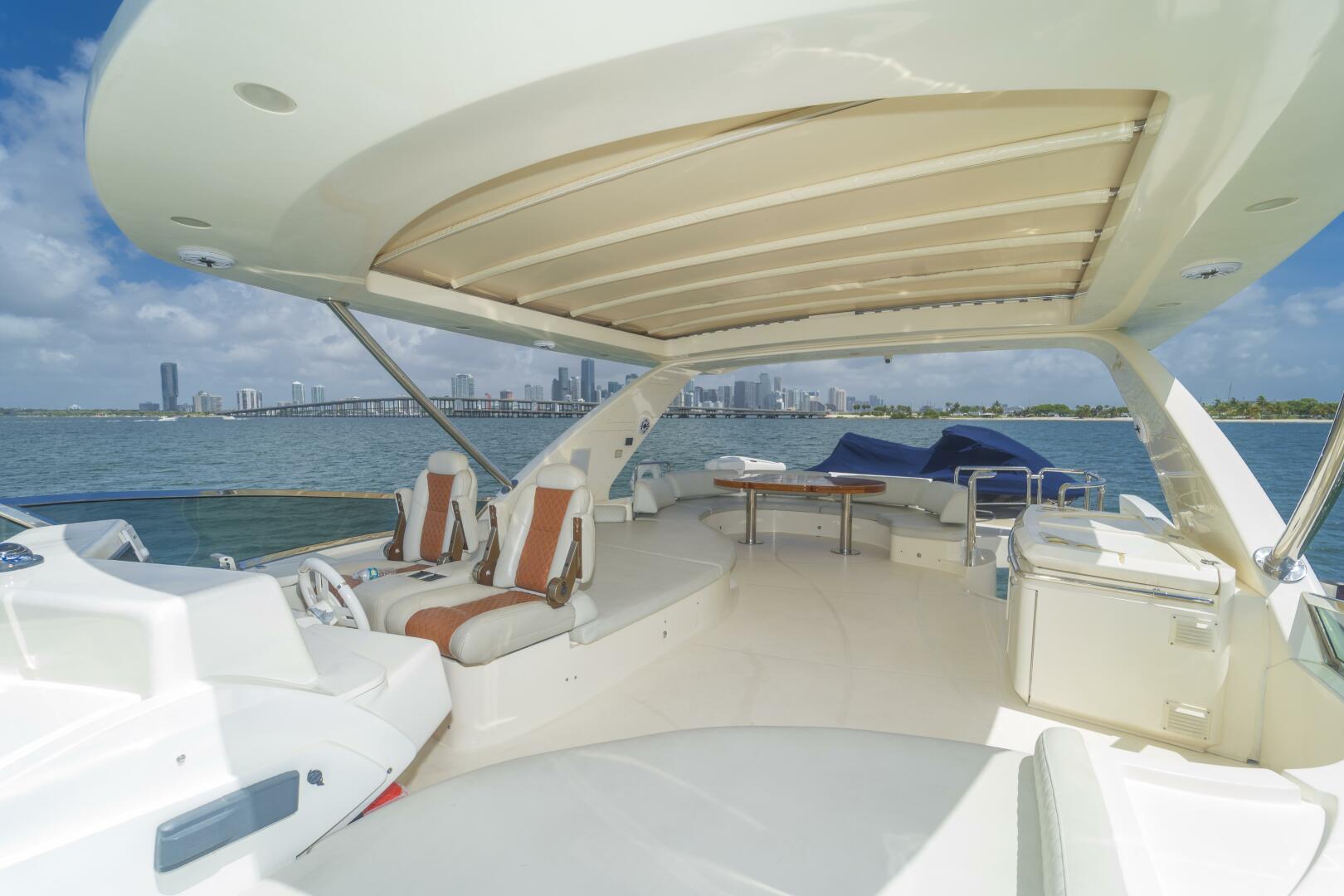 Thinks It s His Too 75ft Azimut Yacht For Sale