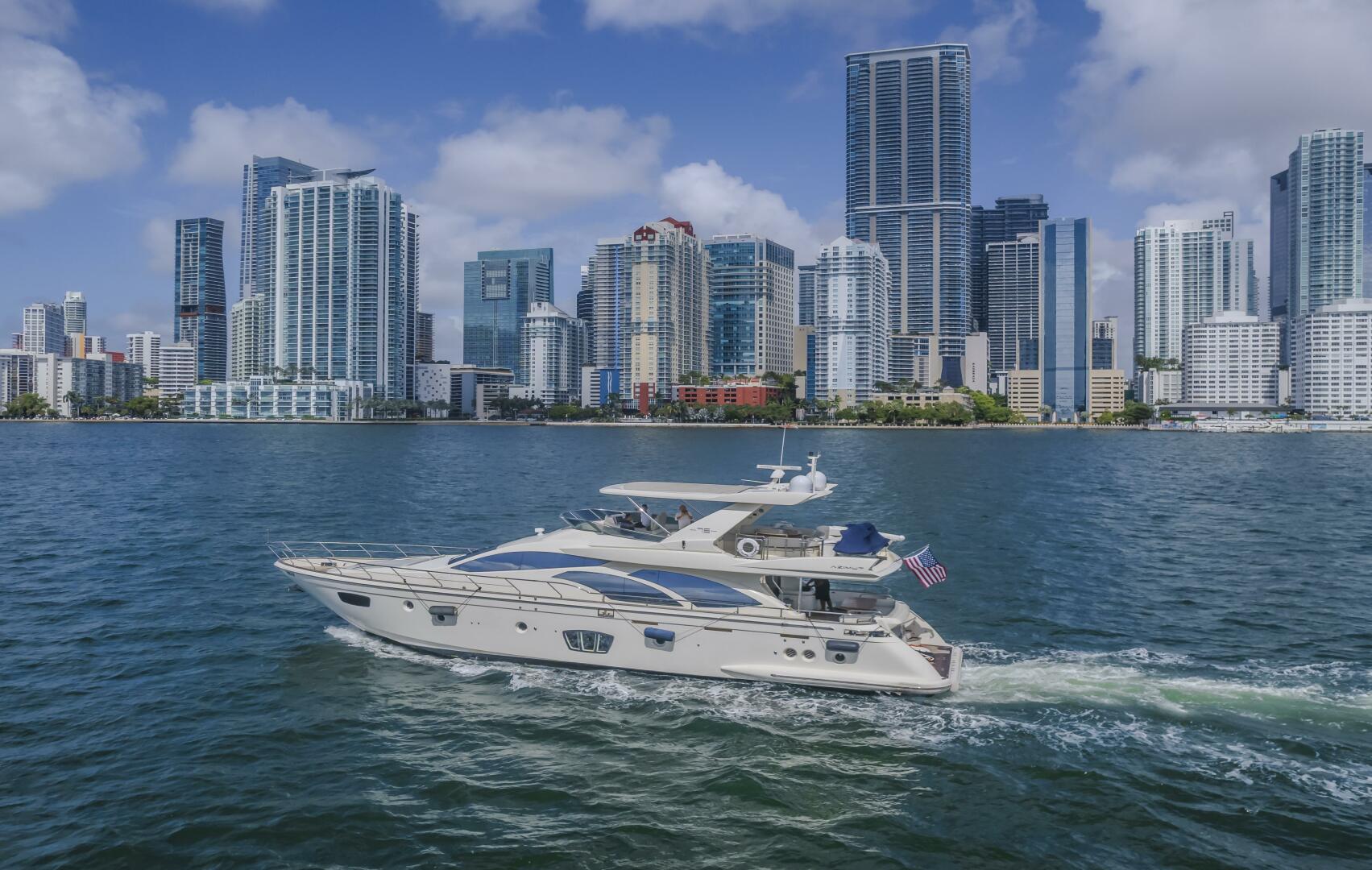 Thinks It s His Too 75ft Azimut Yacht For Sale