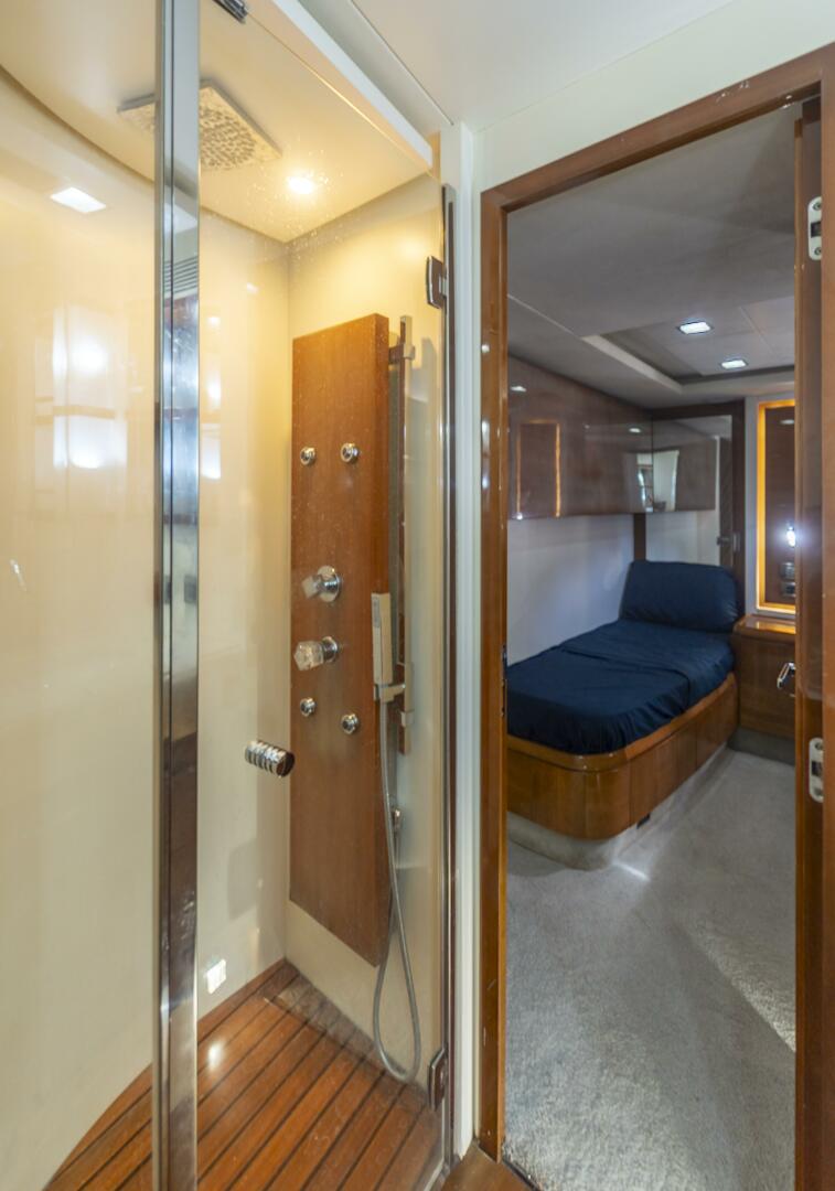 Thinks It s His Too 75ft Azimut Yacht For Sale