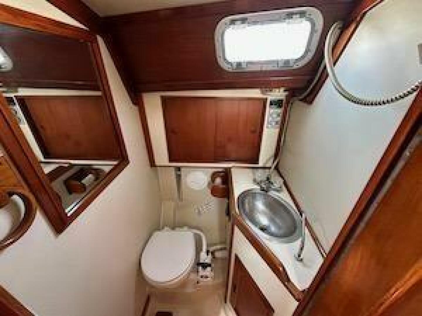 Rapunzel 32ft Ericson Yacht For Sale