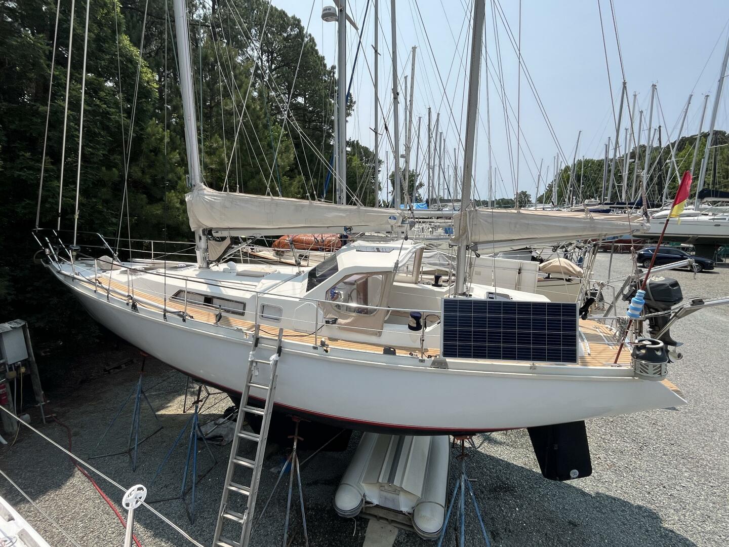 Reve de Lune 39ft Amel Yacht For Sale