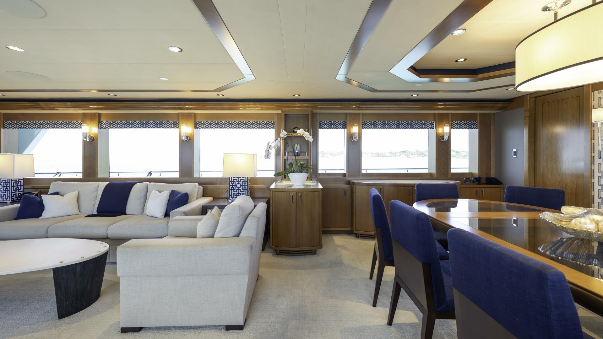 2014-Westport-40M-Yacht-For-Sale-Bahamas.jpg