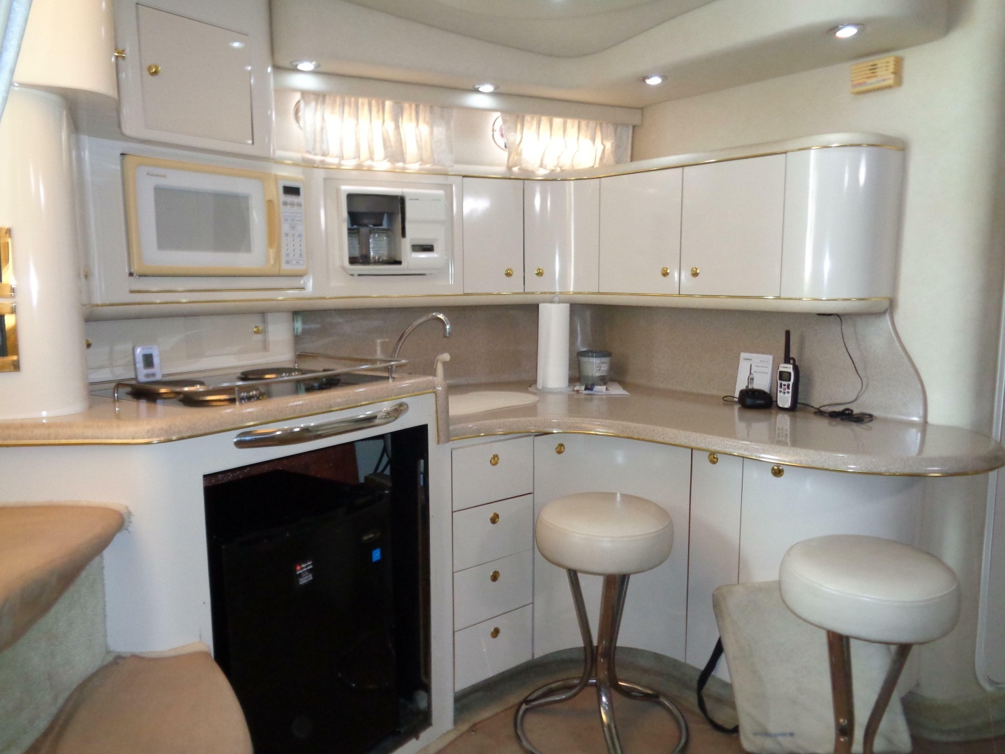 Endless Summer II 37ft Sea Ray Yacht For Sale