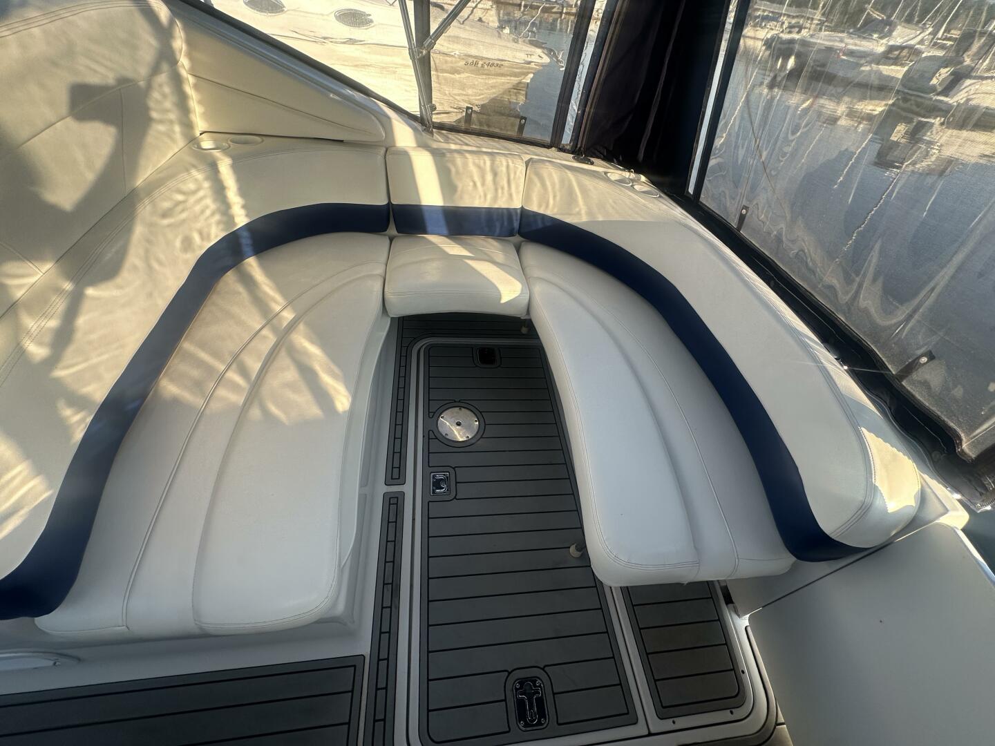 Apres Ski 26ft Four Winns Yacht For Sale