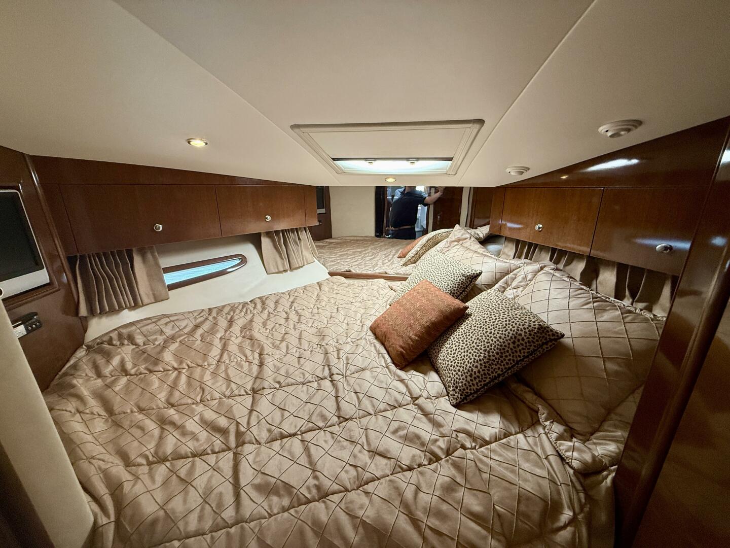 EMMA 49ft Carver Yacht For Sale
