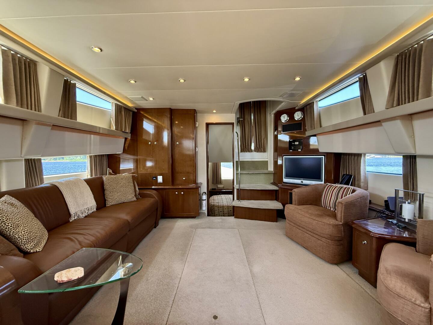 EMMA 49ft Carver Yacht For Sale