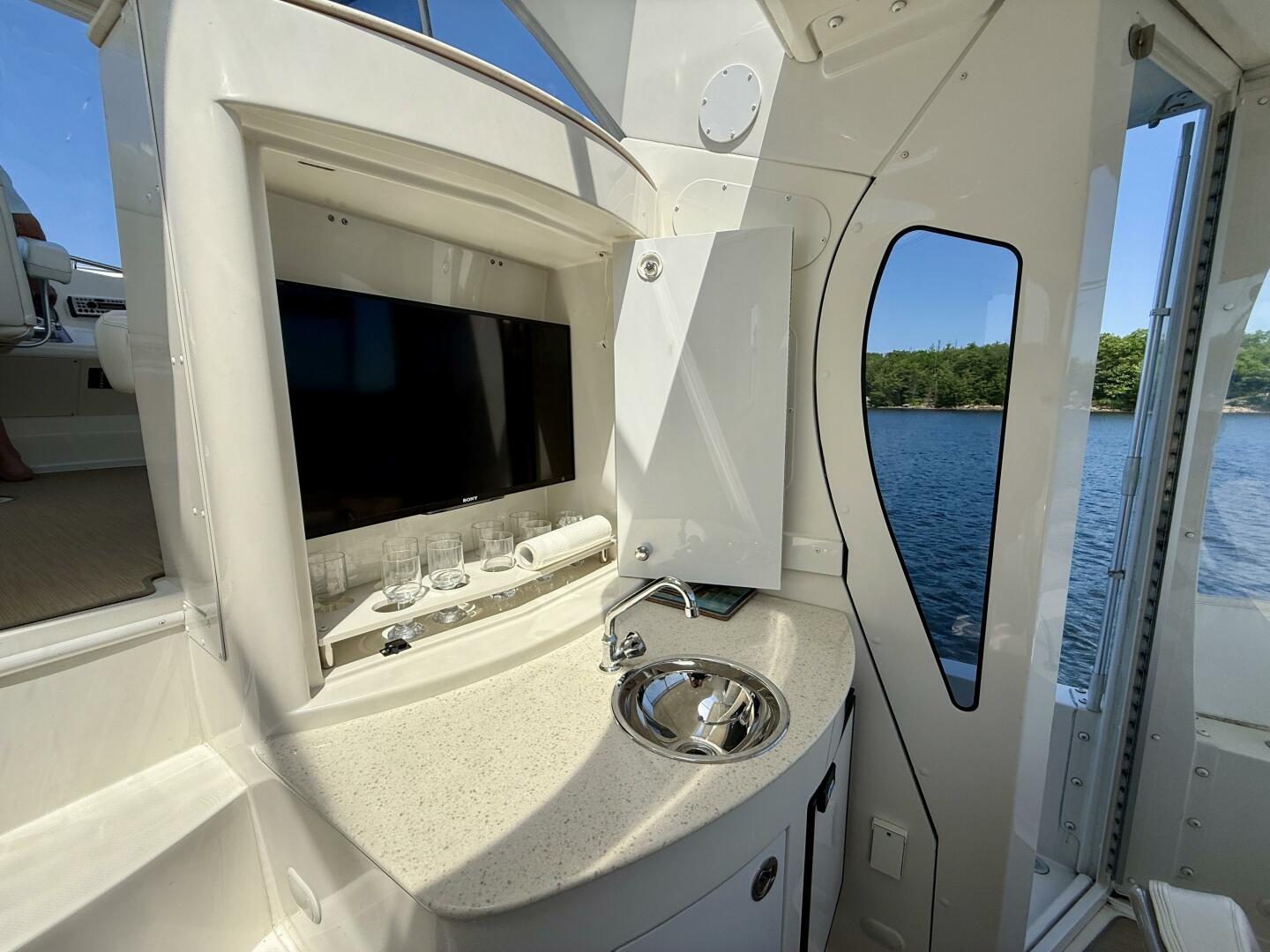 EMMA 49ft Carver Yacht For Sale