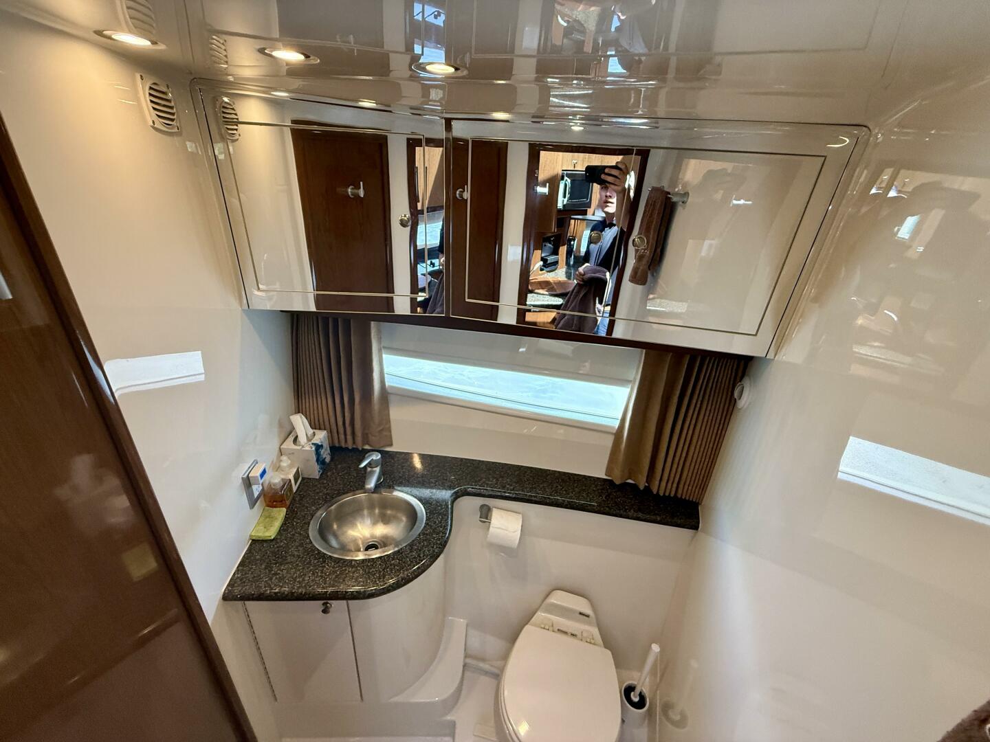 EMMA 49ft Carver Yacht For Sale