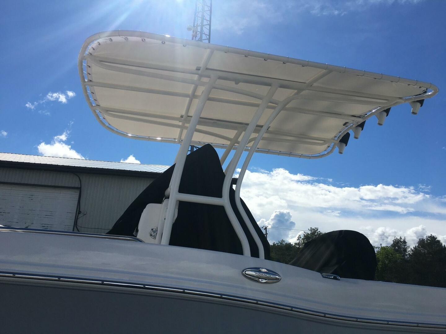 20ft Robalo Yacht For Sale