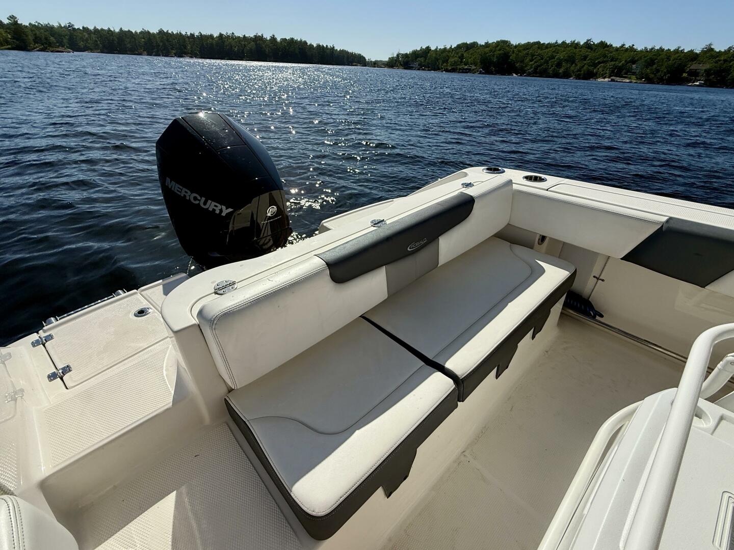 20ft Robalo Yacht For Sale