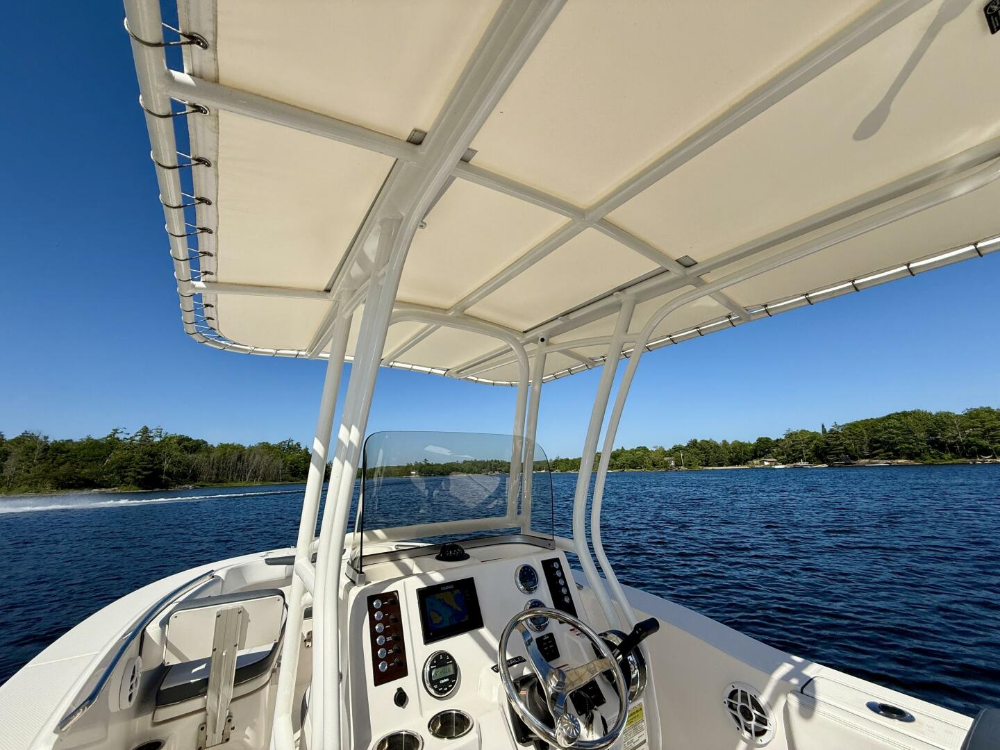 20ft Robalo Yacht For Sale