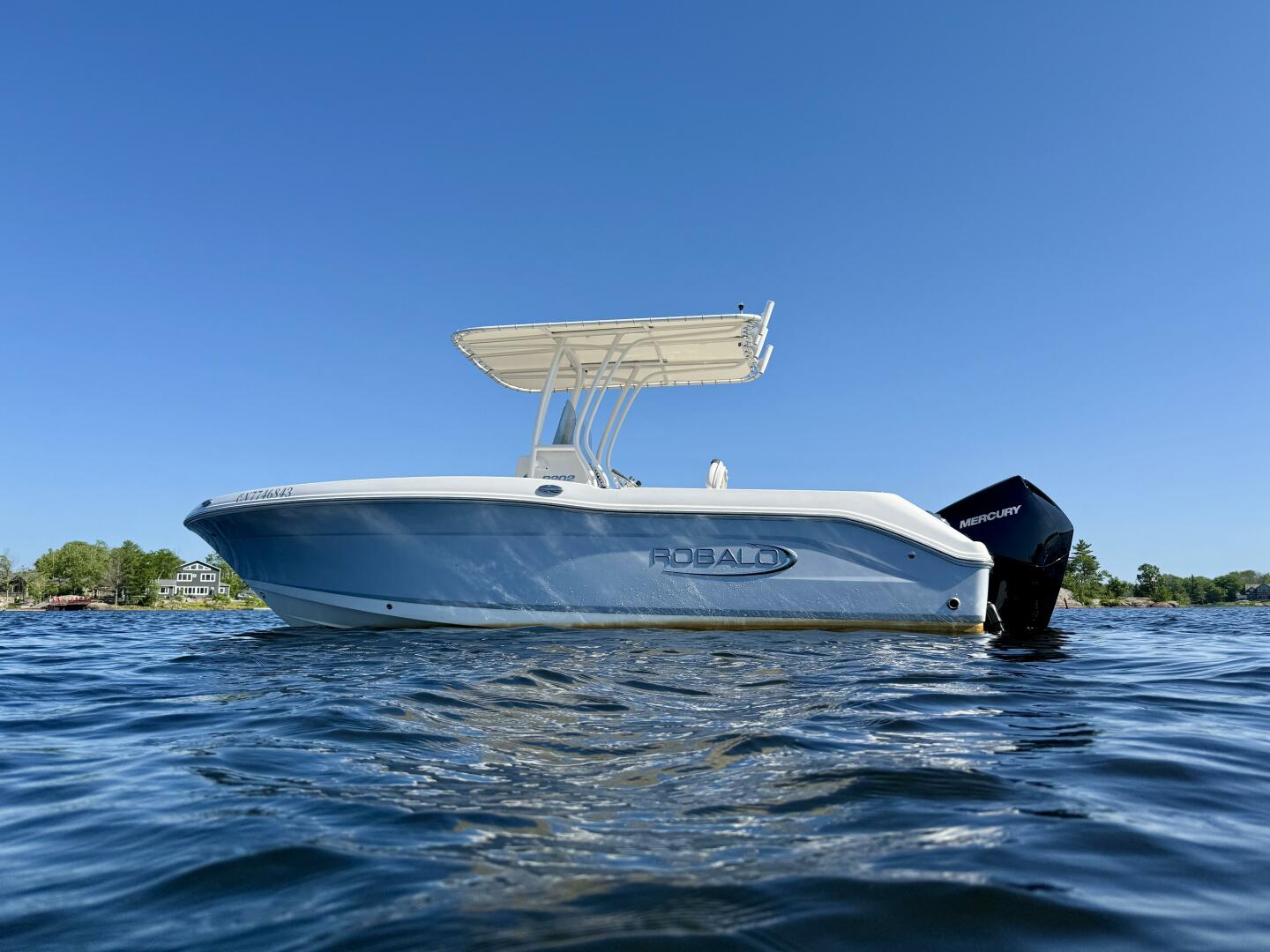 20ft Robalo Yacht For Sale