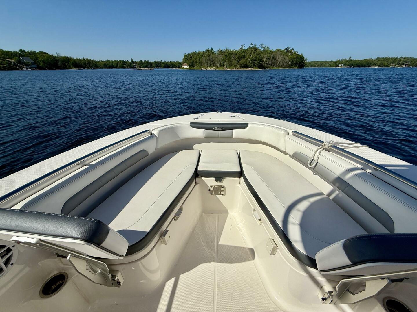 20ft Robalo Yacht For Sale