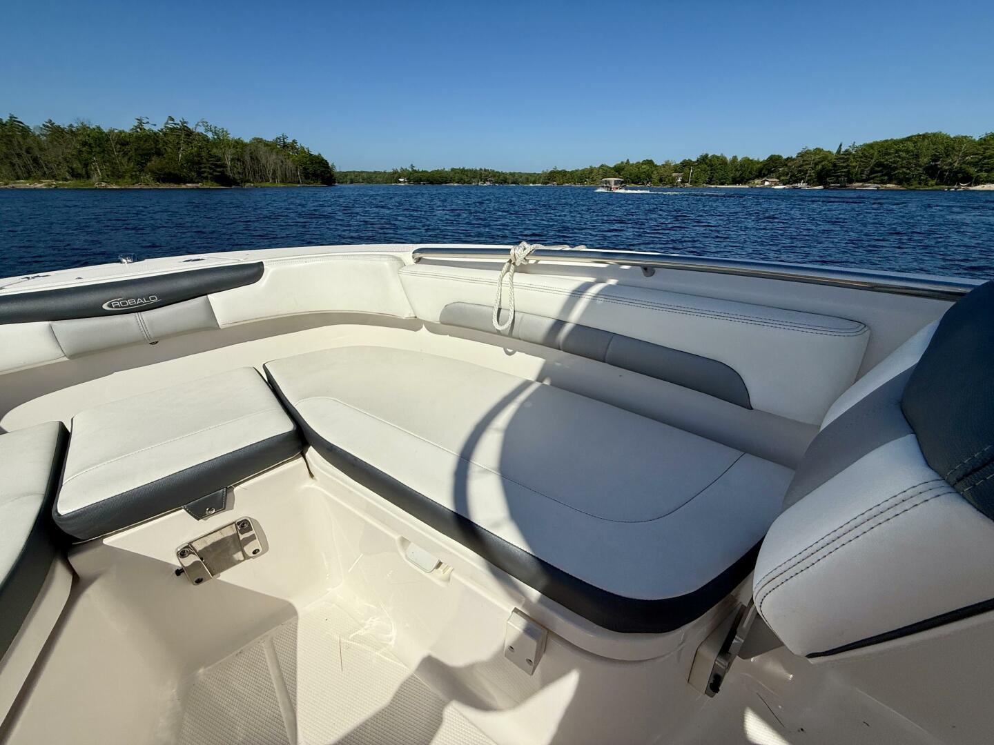 20ft Robalo Yacht For Sale