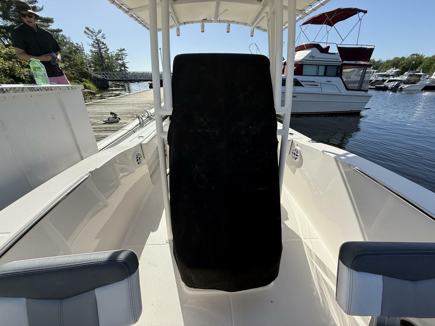 20ft Robalo Yacht For Sale
