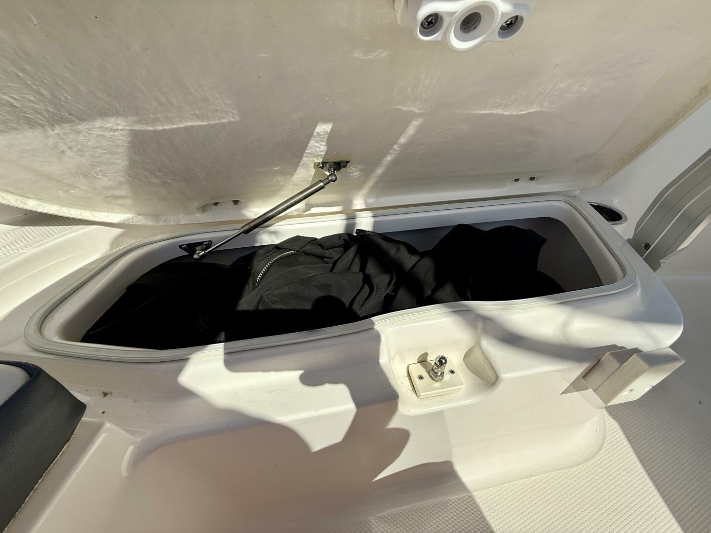 20ft Robalo Yacht For Sale