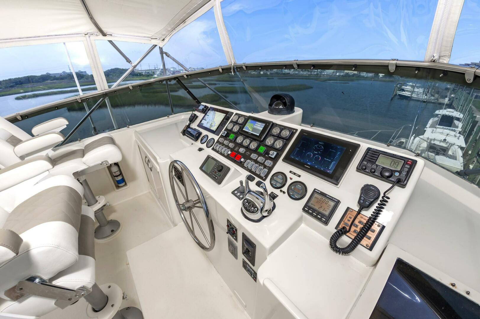 Sugar Bear 70ft Hatteras Yacht For Sale