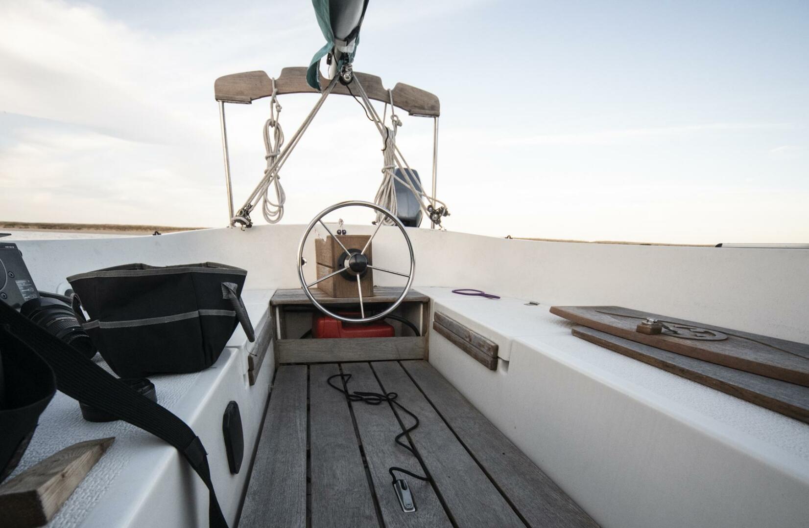 Legato 20ft Com Pac Yacht For Sale