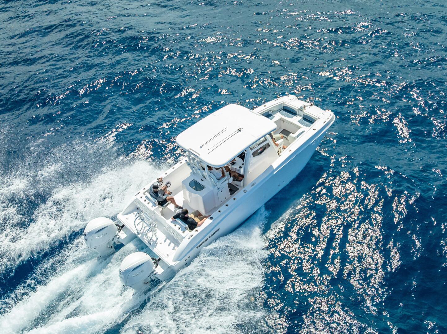 26ft Twin Vee Yacht For Sale
