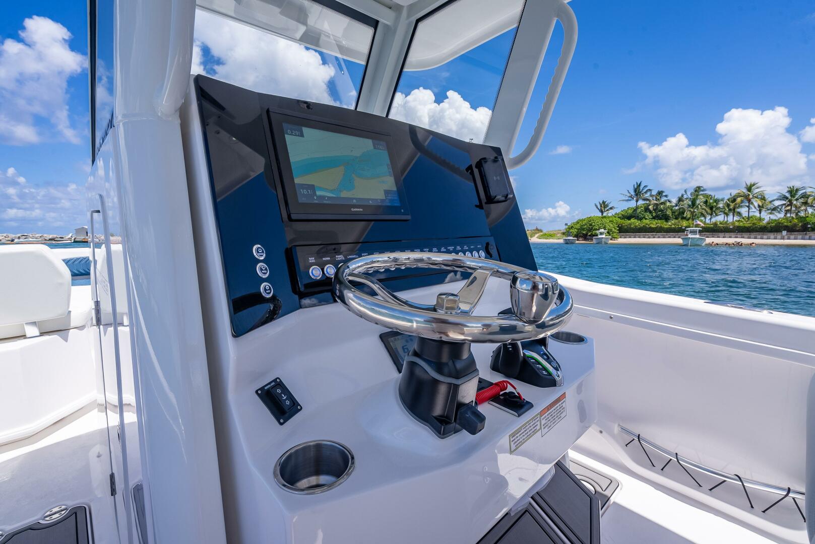 26ft Twin Vee Yacht For Sale
