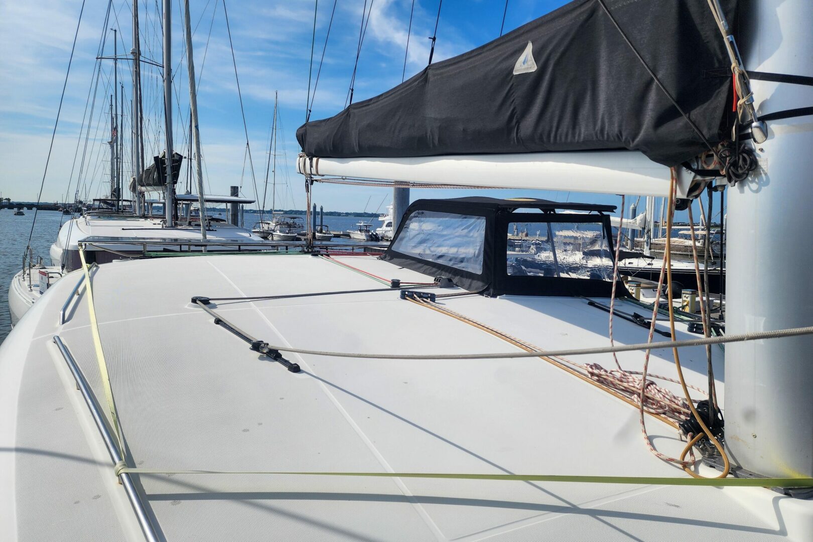 39ft Lagoon Yacht For Sale