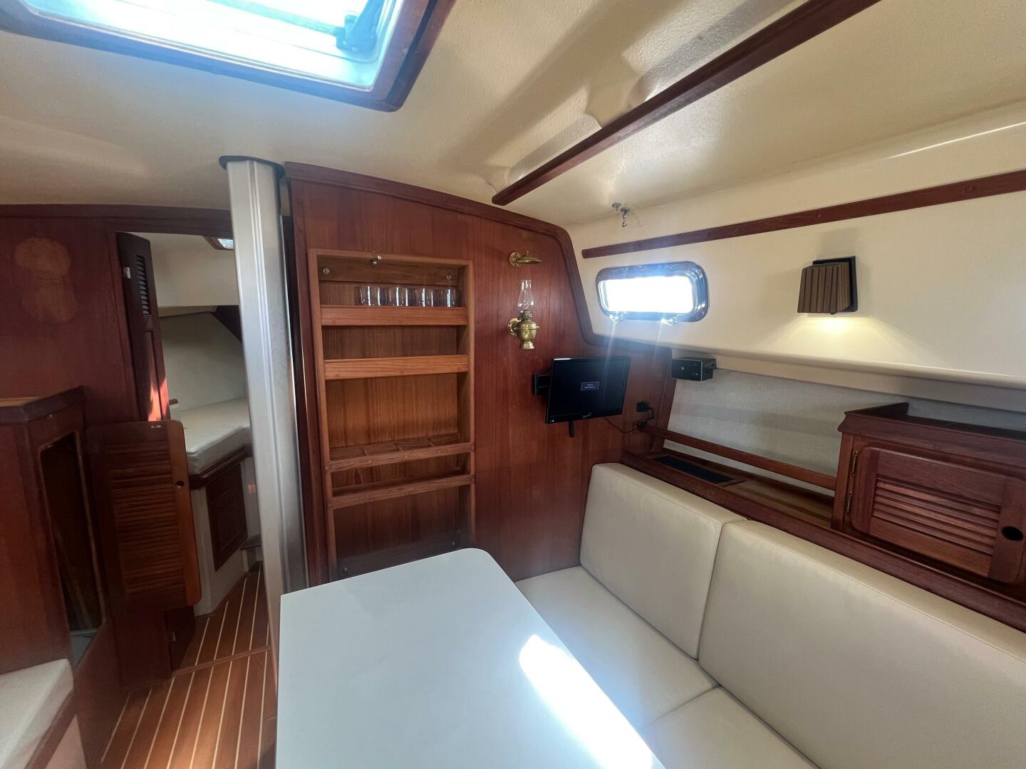 El Bo Room 31ft Island Packet Yacht For Sale