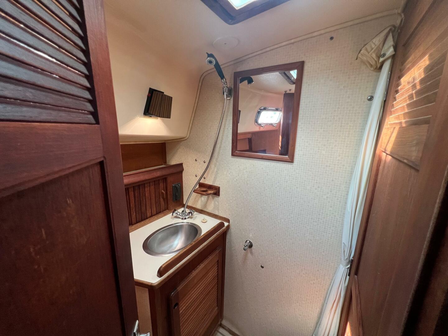 El Bo Room 31ft Island Packet Yacht For Sale