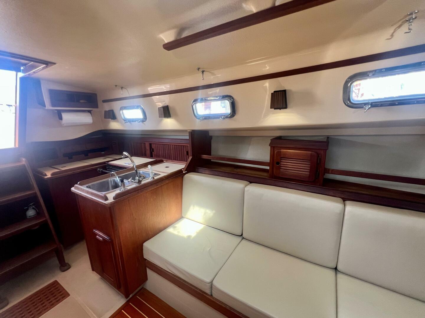 El Bo Room 31ft Island Packet Yacht For Sale