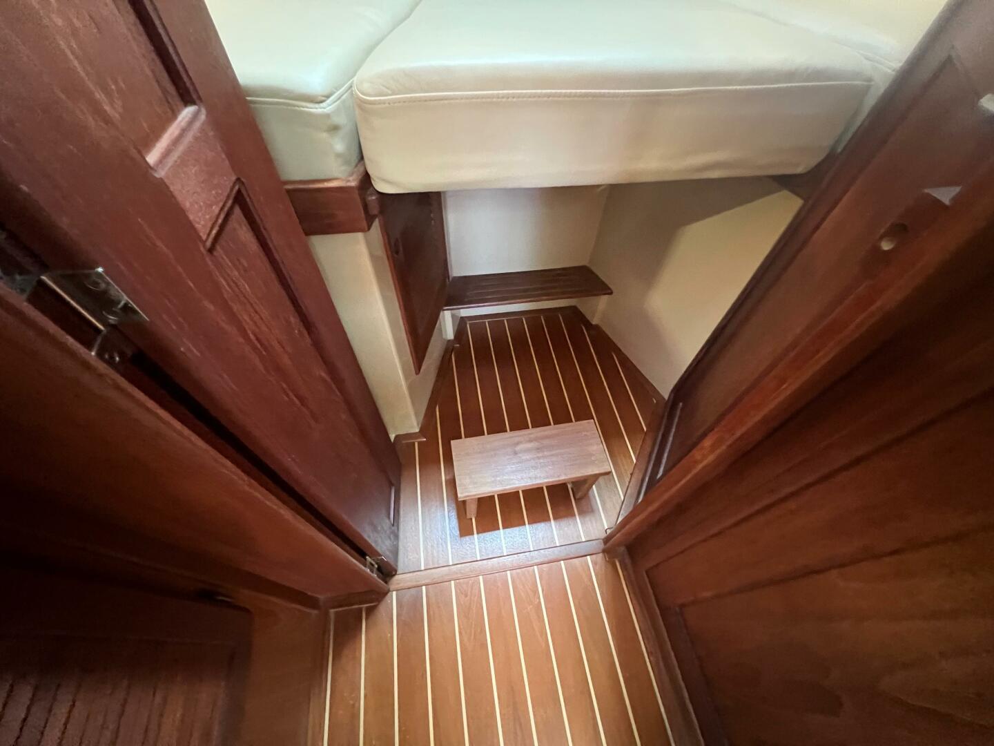 El Bo Room 31ft Island Packet Yacht For Sale