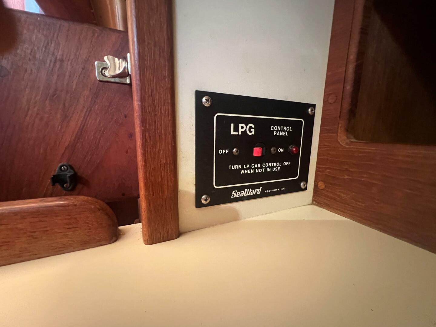 El Bo Room 31ft Island Packet Yacht For Sale