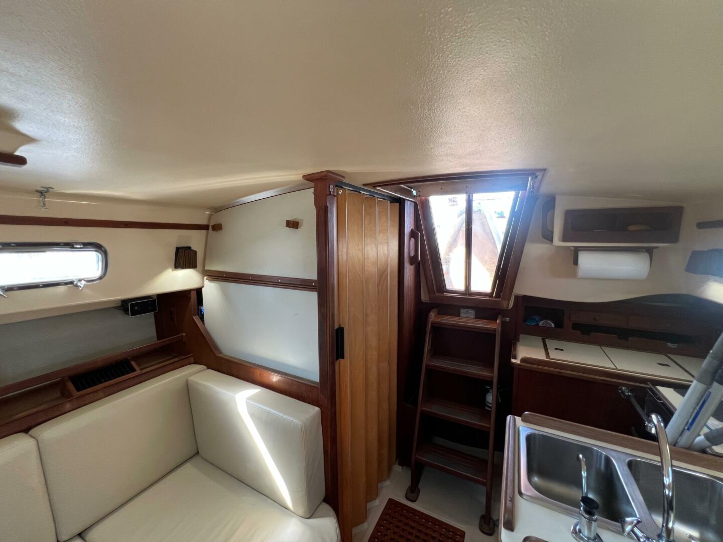 El Bo Room 31ft Island Packet Yacht For Sale