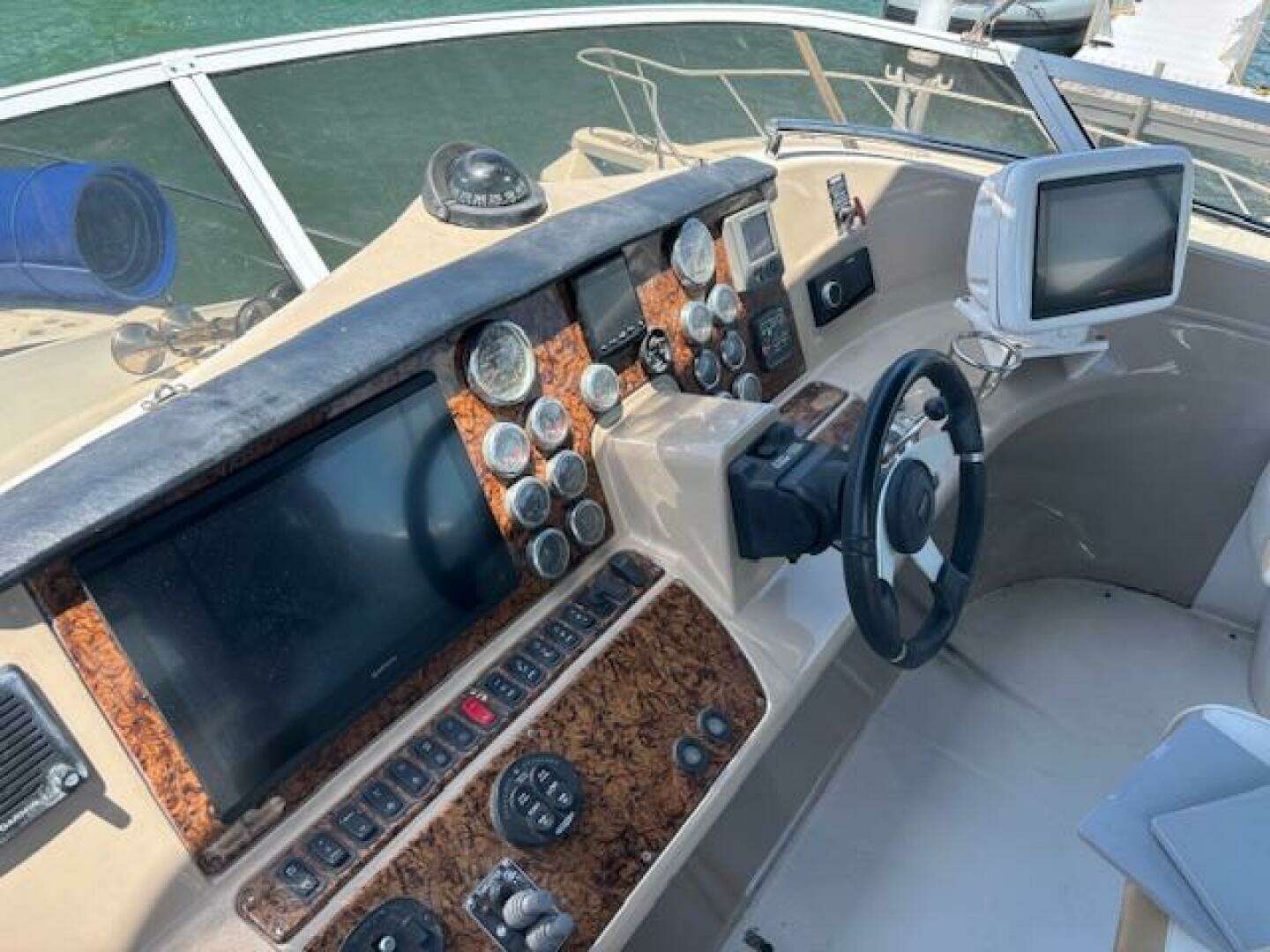 Scout 400 LXF Yacht For Sale