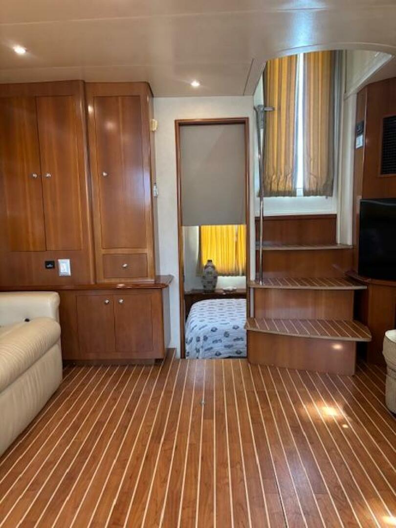 Interior of 2006 Carver 43 Motor Yacht with wooden flooring 