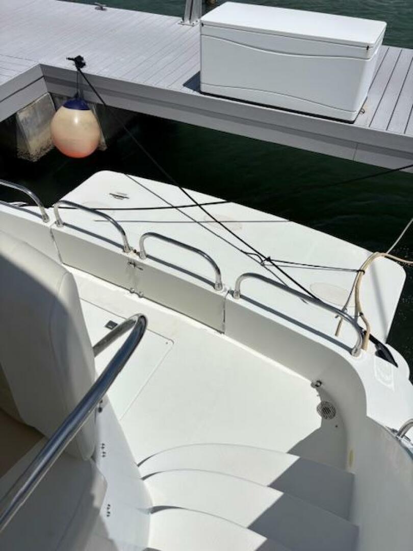 2006 Carver 43 Motor Yacht docked, showing deck and railing 