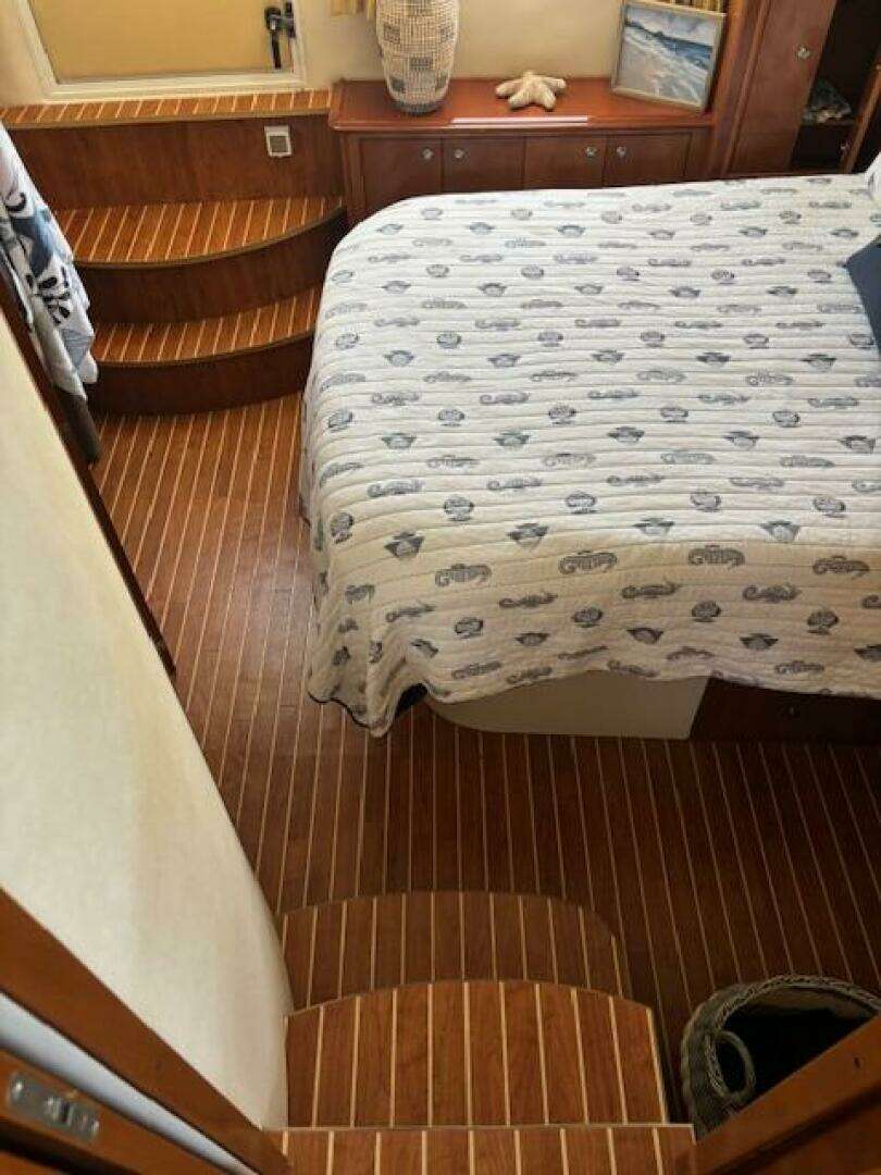 Scout 400 LXF Yacht For Sale