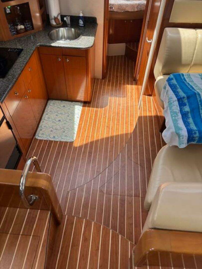 Scout 400 LXF Yacht For Sale