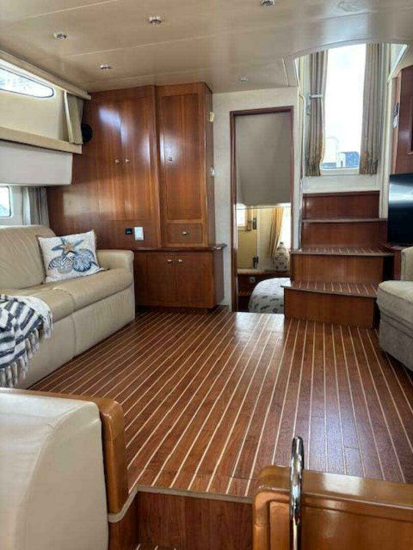 Scout 400 LXF Yacht For Sale