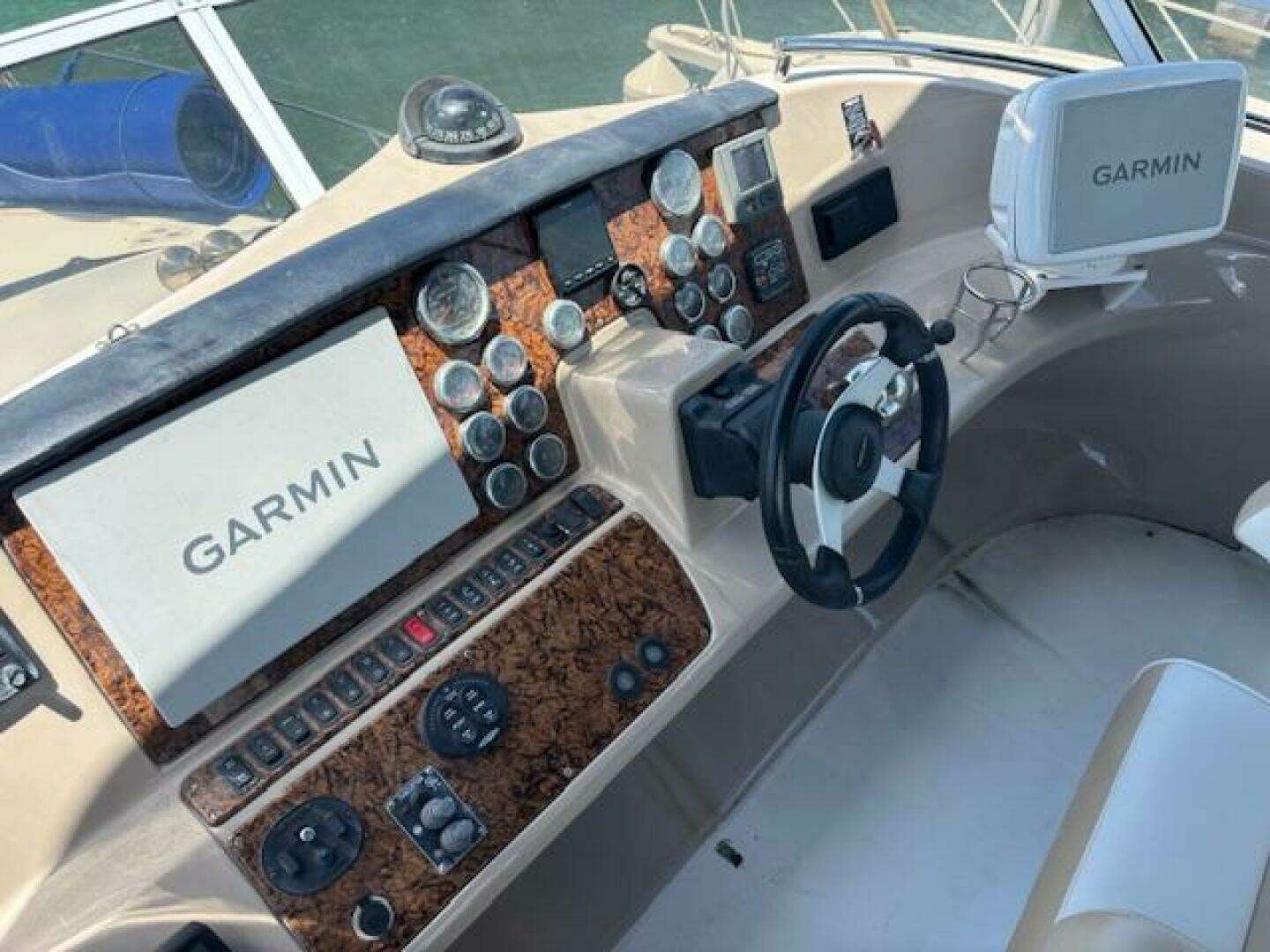 Scout 400 LXF Yacht For Sale