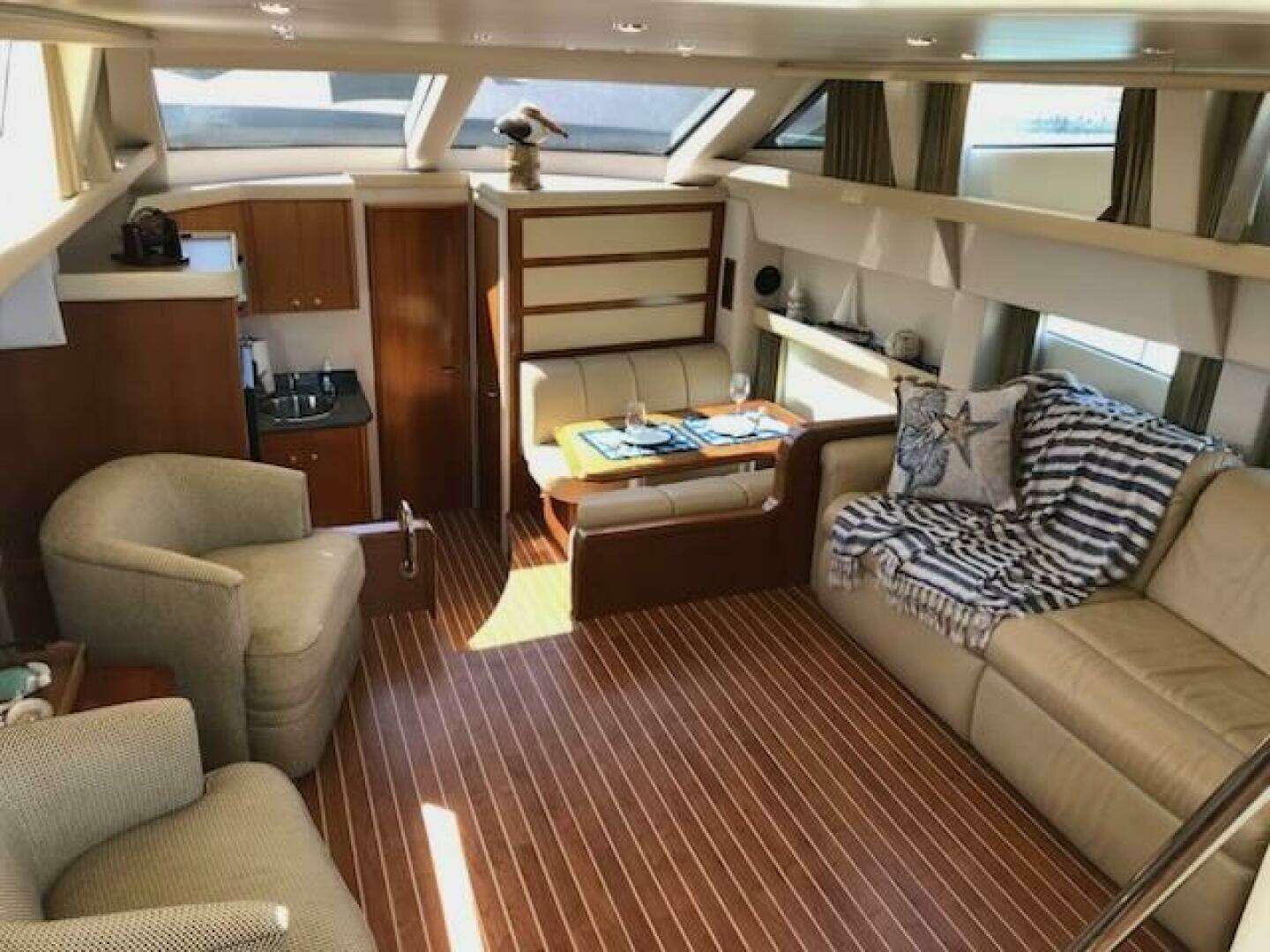 Scout 400 LXF Yacht For Sale