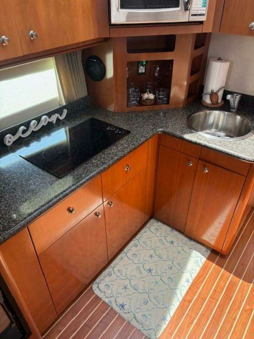 Scout 400 LXF Yacht For Sale