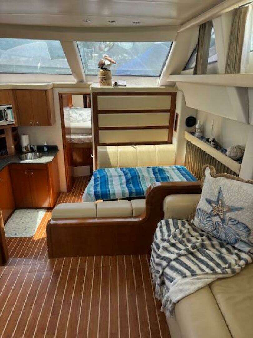 Scout 400 LXF Yacht For Sale