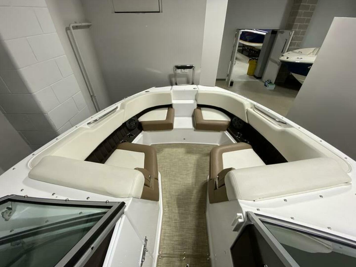 25ft Cobalt Yacht For Sale