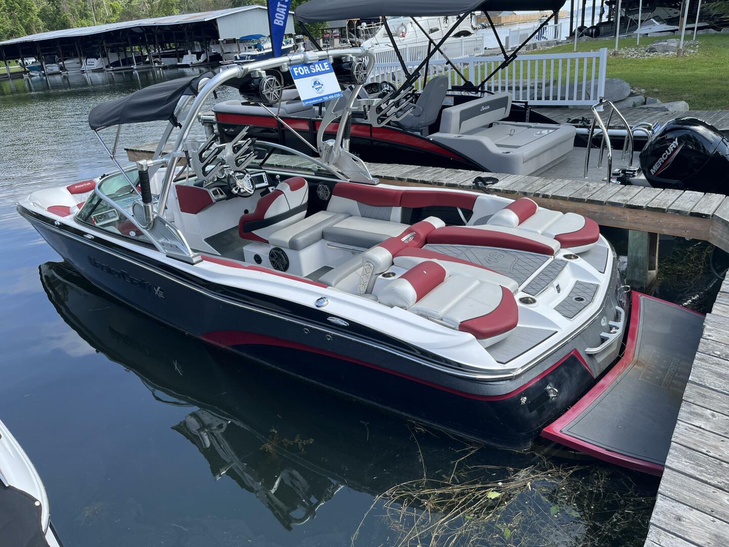 24ft Mastercraft Yacht For Sale