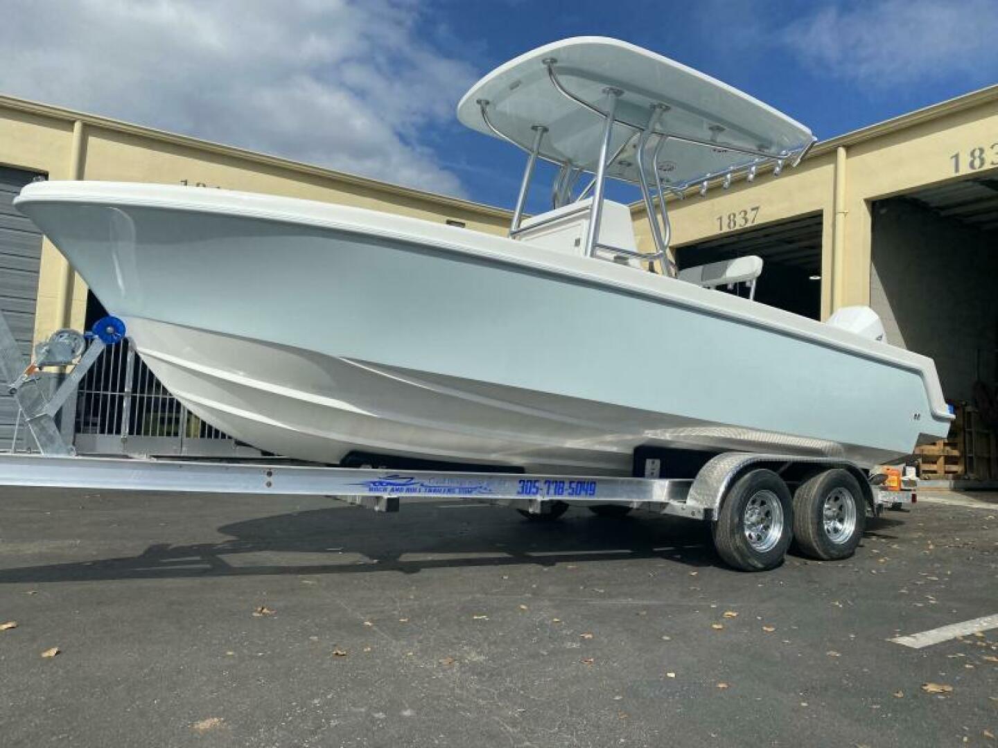 23ft Reef Runner Yacht For Sale