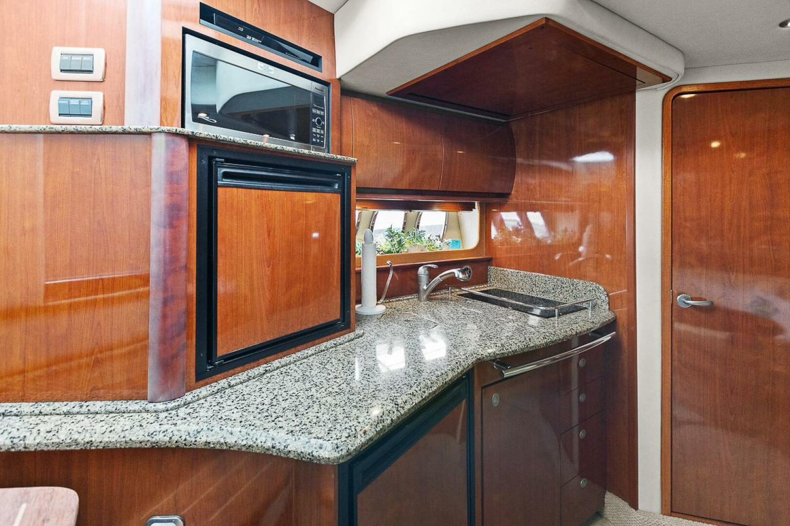 Ty One On 38ft Sea Ray Yacht For Sale