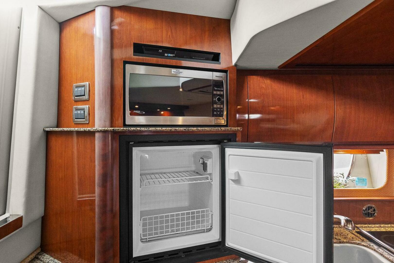 Ty One On 38ft Sea Ray Yacht For Sale