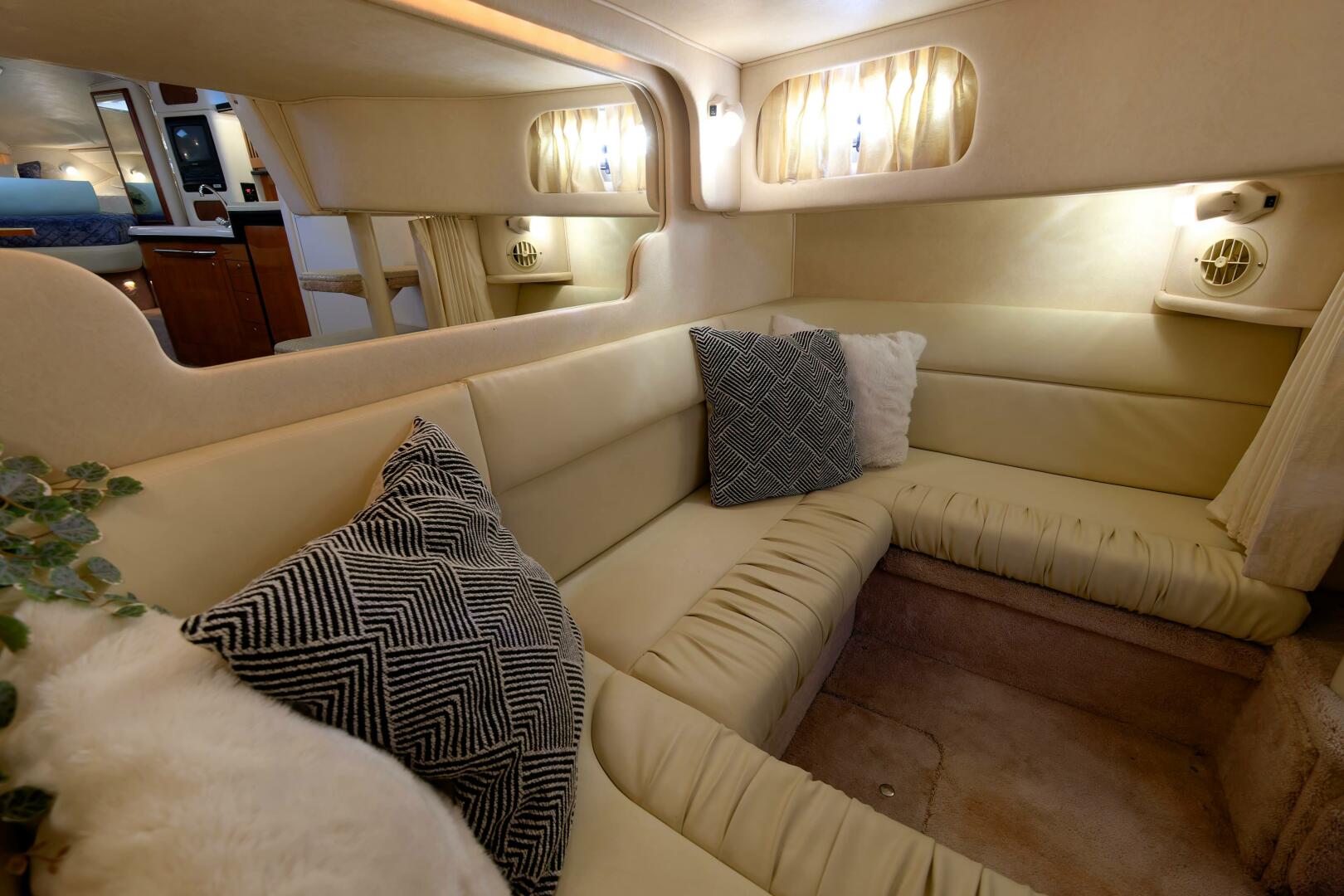 Miss Adventure 34ft Sea Ray Yacht For Sale