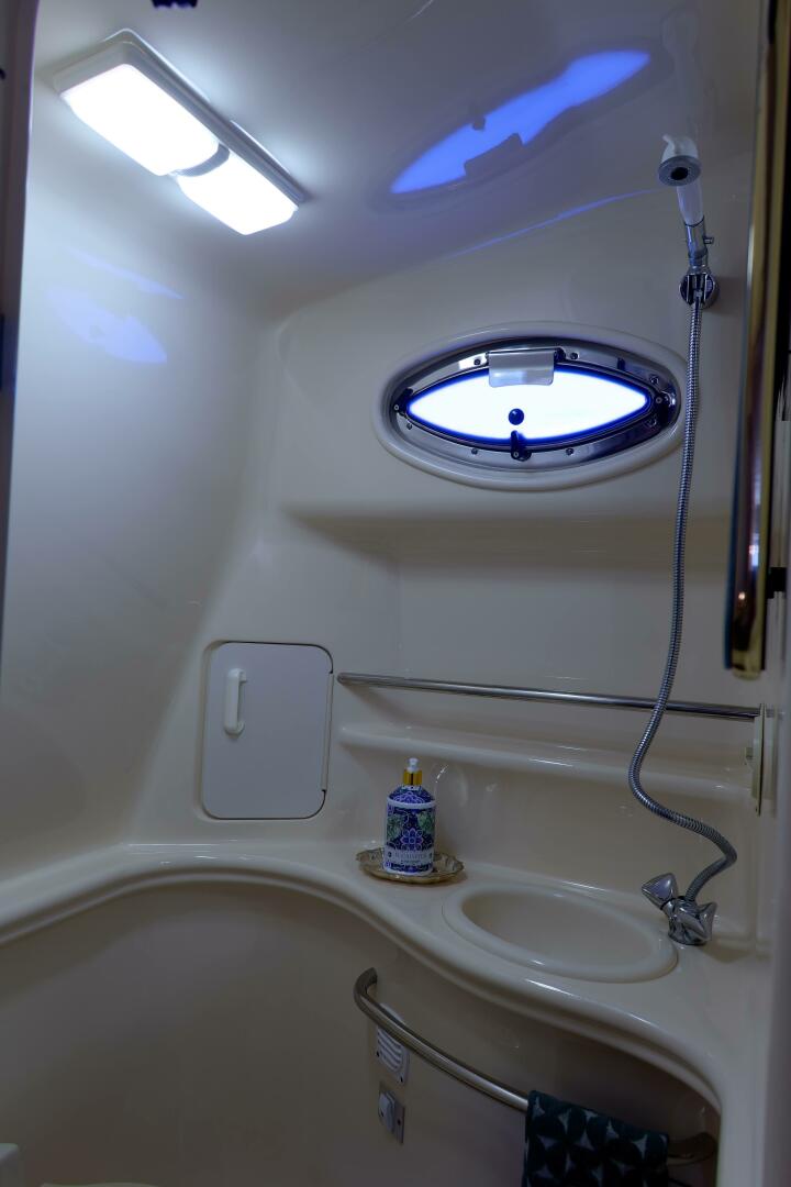Miss Adventure 34ft Sea Ray Yacht For Sale