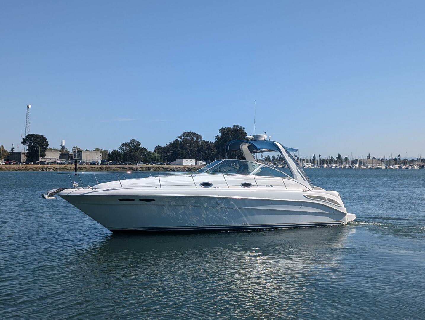 Miss Adventure 34ft Sea Ray Yacht For Sale